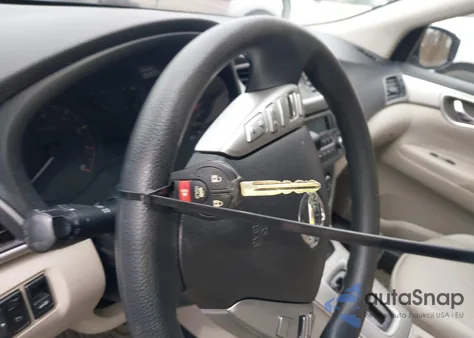 2015 Nissan Sentra S from USA, damaged, VIN 3N1AB7AP9FY360811